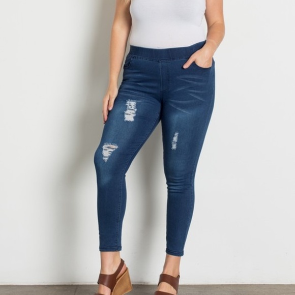 ➕ Ripped Jeggings - Picture 1 of 5